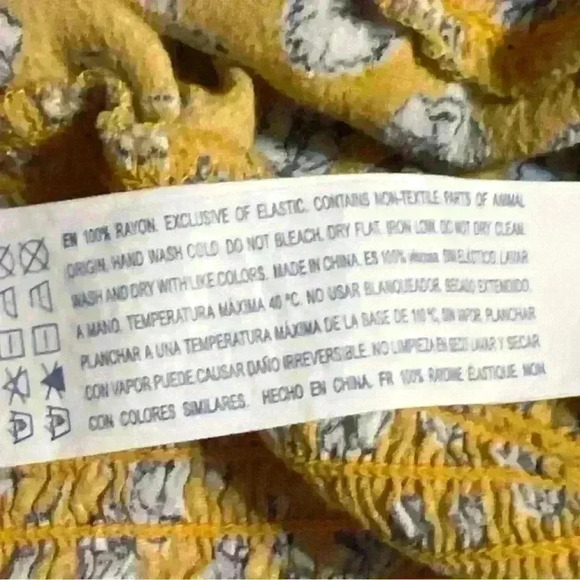 Forever 21 yellow white smocked floral print cropped v neck short sleeve top L - Picture 5 of 8